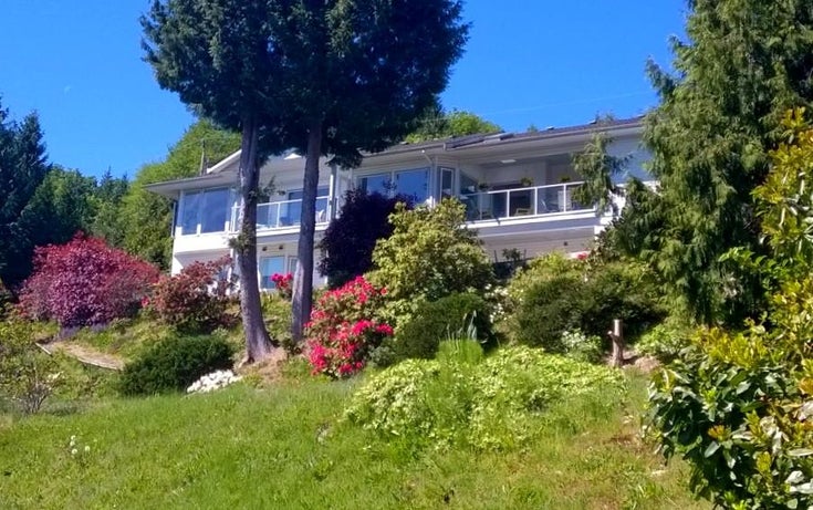 1611 NORTH ROAD - Gibsons & Area House/Single Family for sale, 4 Bedrooms (R2063824)