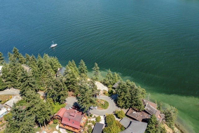 302 SHOAL LKOUT ROAD - Gibsons & Area for sale(R2709308)