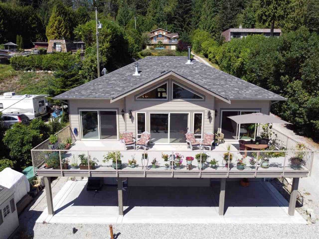 6682 SUNSHINE COAST HIGHWAY - Sechelt District House/Single Family for sale, 4 Bedrooms (R2724621)