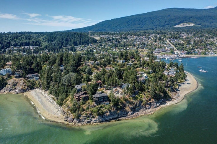 302 SHOAL LKOUT ROAD - Gibsons & Area for sale(R2769268)