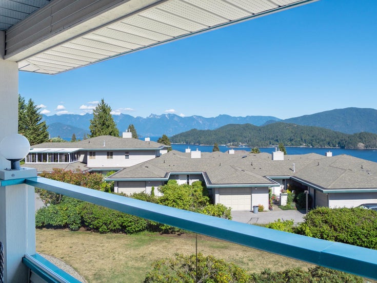 5 554 EAGLECREST DRIVE - Gibsons & Area Apartment/Condo for sale, 2 Bedrooms (R2835823)