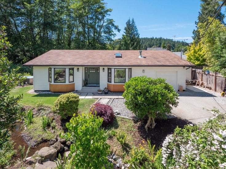 655 DOUGALL ROAD - Gibsons & Area House/Single Family for sale, 3 Bedrooms (R2954881)