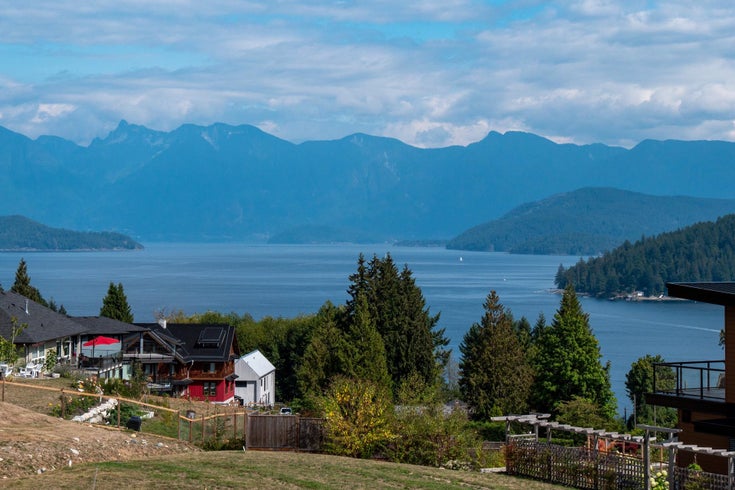 783 Courtney Road - Gibsons & Area Land for Sale(R2970361)