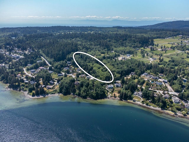 Lot 15 N GALE AVENUE - Sechelt District Vacant Land for Sale(R2976895)
