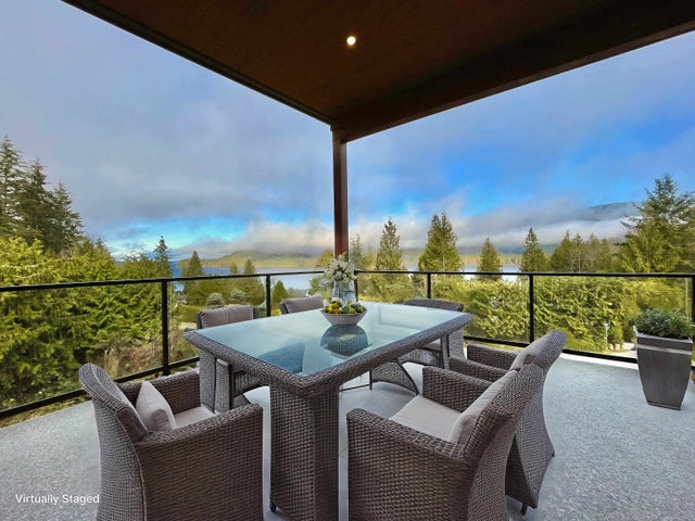 6159 S Gale Avenue - Sechelt District Single Family Residence for Sale, 4 Bedrooms (R2995220)