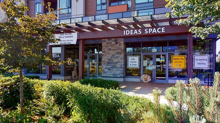 IDEAS SPACE BUBBLE TEA CAFE & LEARNING CENTER  - 101, 875 Gibsons Way Gibsons BC V0N1V8 - Gibsons & Area COMM for sale(C8045811)
