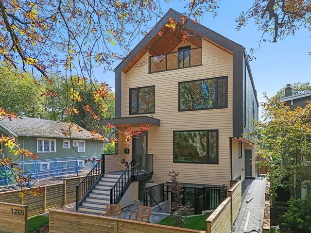 1 - 2936 W 12 Avenue - Kitsilano Half Duplex for Sale, 4 Bedrooms (R2990910)