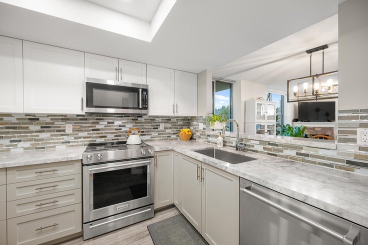 1004 - 200 Newport Drive - North Shore Pt Moody Apartment/Condo for Sale, 2 Bedrooms (R3038854)