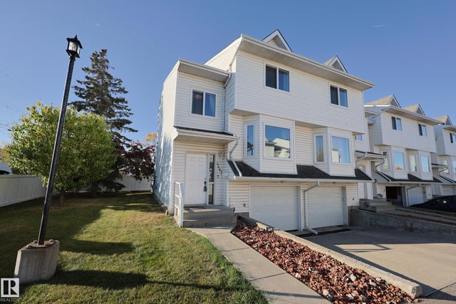 9447 156 ST NW - Sherwood Townhouse for Sale, 3 Bedrooms (E4460884)