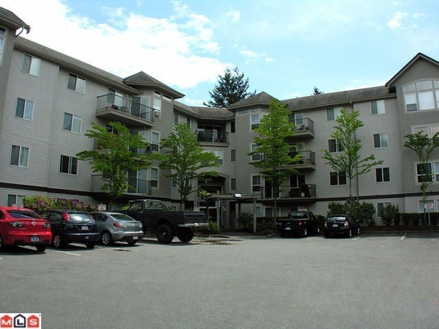 # 106 33480 GEORGE FERGUSON WY - Central Abbotsford Apartment/Condo for sale, 2 Bedrooms (F1415187)