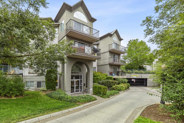 316 32725 GEROGE FERGUSON WAY - Abbotsford West Apartment/Condo for sale, 2 Bedrooms (R2915041)