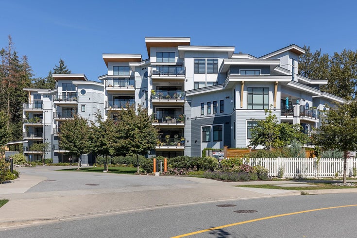 401 - 5380 Tyee Lane - Garrison Crossing Apartment/Condo for Sale, 2 Bedrooms (R2981502)