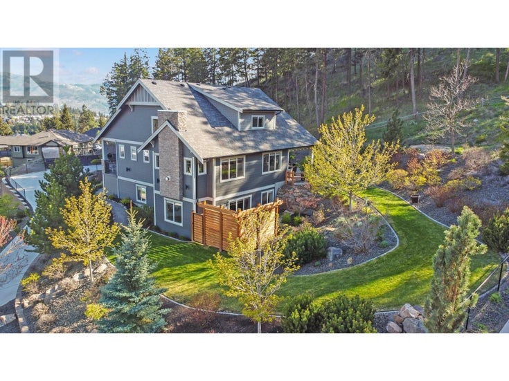 2410 Mountains Hollow Lane - West Kelowna House for sale, 6 Bedrooms (10323251)