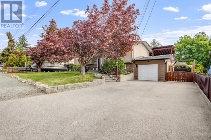 3325 McGregor Road - West Kelowna House for Sale, 4 Bedrooms (10351227)