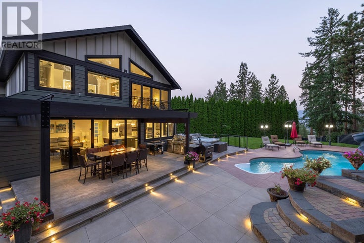 2227 Shannon Woods Place - West Kelowna House for Sale, 4 Bedrooms (10353746)