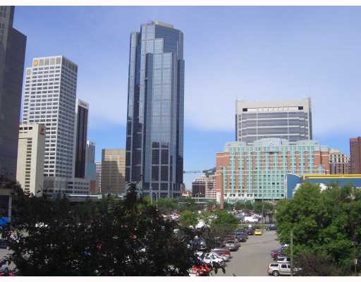 # 310 205 Riverfront Av Sw - Downtown Commercial Core Apartment for sale, 1 Bedroom (C3272047)