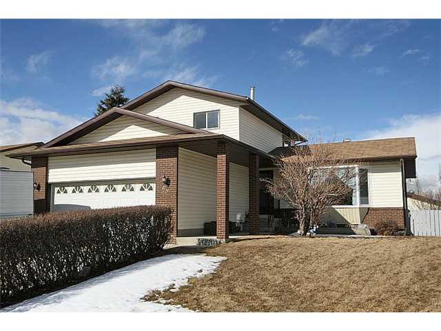 62 Athabasca Cr - NONE Detached, 4 Bedrooms (C3551569)