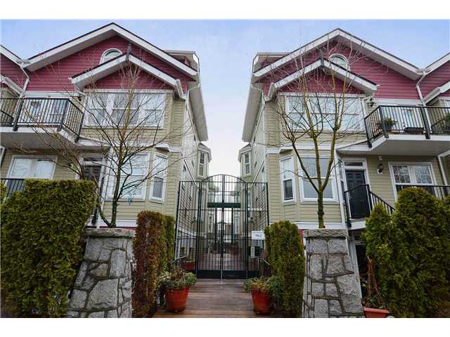 # 309 962 W 16TH AV - Cambie Townhouse for sale, 2 Bedrooms (V992673)