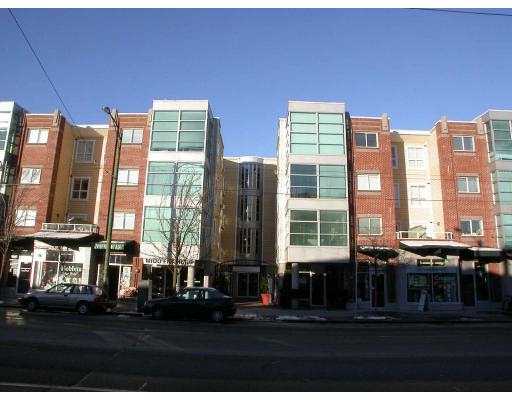 # 313 2929 W 4TH AV - Kitsilano Apartment/Condo, 2 Bedrooms (V550948)