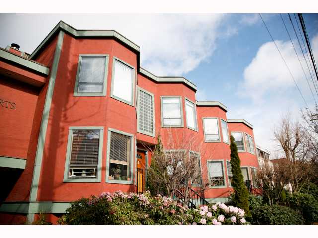 # 1 1081 W 8TH AV - Fairview VW Townhouse for sale, 2 Bedrooms (V819002)