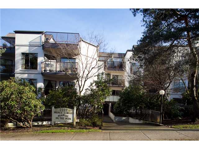 # 220 2222 PRINCE EDWARD ST - Mount Pleasant VE Apartment/Condo for sale, 2 Bedrooms (V866979)