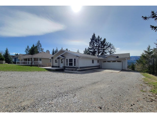 4927 MOUNTAIN SIDE ROAD - Fairmont Hot Springs House for sale, 5 Bedrooms (2476066)