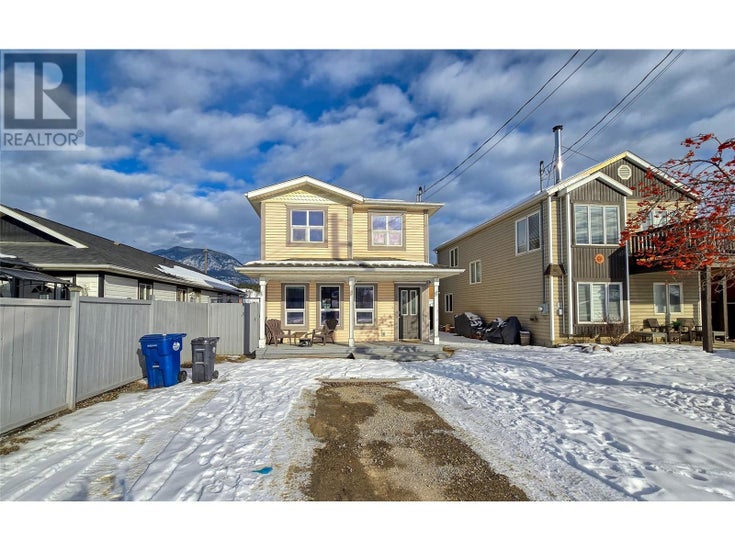 420 FOURTH Avenue - Invermere House for Sale, 3 Bedrooms (10336233)