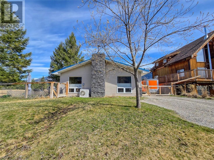 4777 CRESCENTWOOD Drive - Edgewater House for Sale, 2 Bedrooms (10343402)