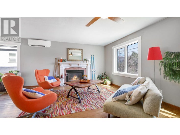 1808 15th Avenue - Invermere House for Sale, 3 Bedrooms (10344193)