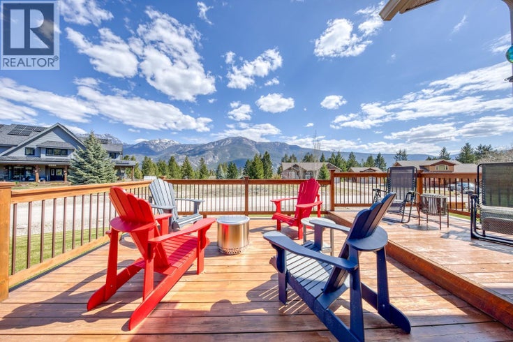 4453 Cedar Bay - Fairmont Hot Springs House for Sale, 4 Bedrooms (10345187)