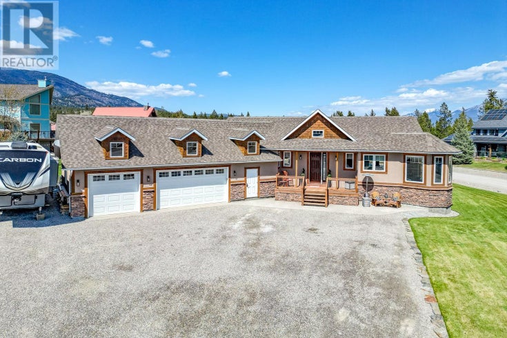 4453 Cedar Bay - Fairmont Hot Springs House for Sale, 4 Bedrooms (10345187)