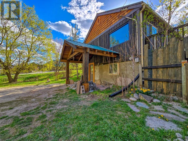 5765 COLUMBIA Road - Edgewater House for Sale, 3 Bedrooms (10345473)