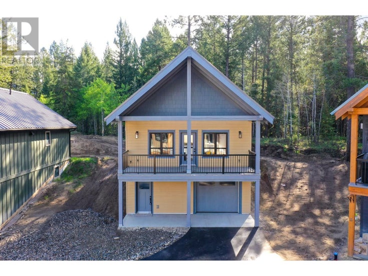 1938 FOXWOOD Trail Unit# 4 - Windermere House for Sale, 3 Bedrooms (10348190)