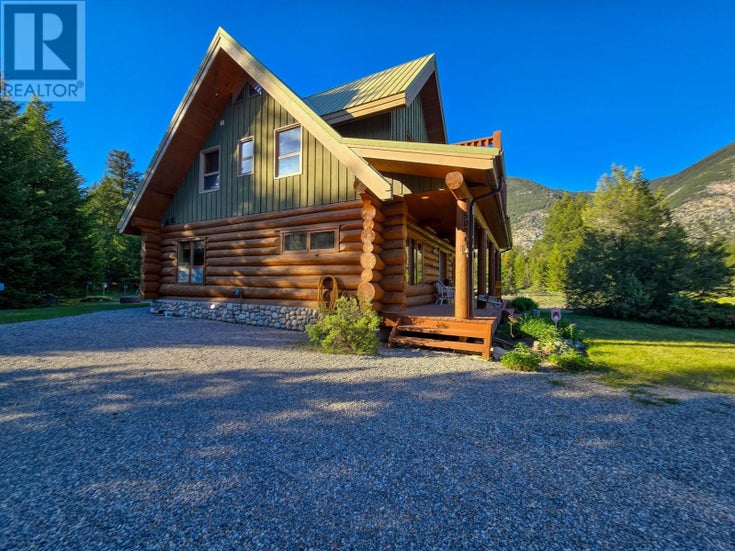 5076 Juniper Heights Road - Invermere House, 5 Bedrooms (10349393)