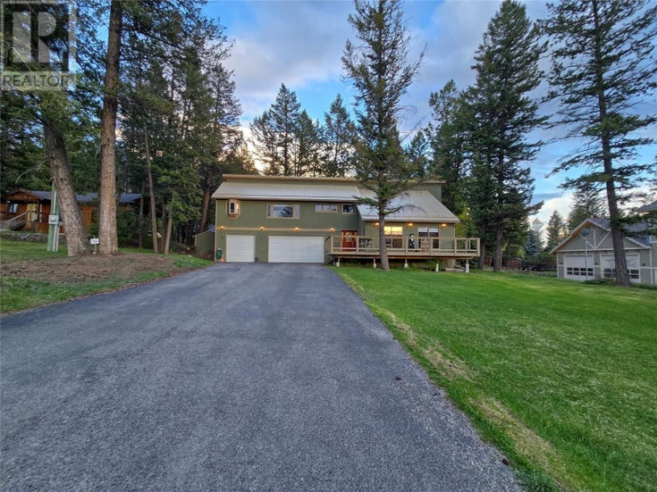 5162 COLUMBIA RIVER Road - Fairmont Hot Springs House for Sale, 3 Bedrooms (10351016)