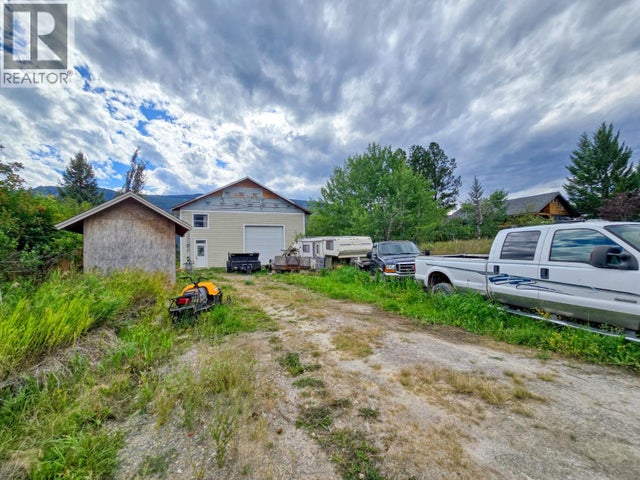 4772 Crescentwood Drive - Edgewater House for Sale, 2 Bedrooms (10359783)