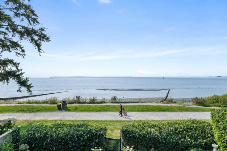 2824 O'hara Lane - Crescent Bch Ocean Pk. Single Family Residence for Sale, 4 Bedrooms (R2953648)