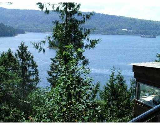 1646 ROXBURY PL - Deep Cove House/Single Family, 4 Bedrooms (V566929)