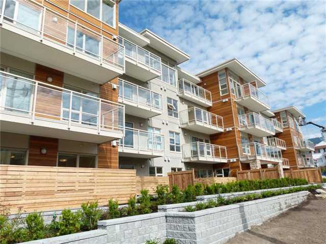 # PH 2 1033 ST GEORGES AV - Central Lonsdale Apartment/Condo, 2 Bedrooms (V904689)