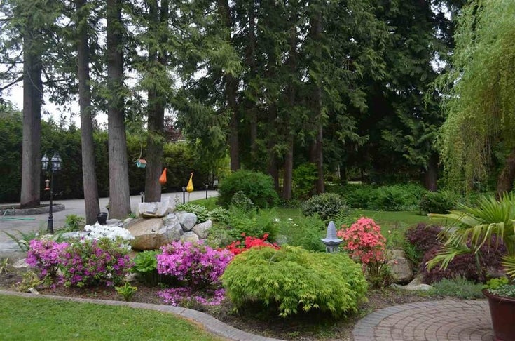 2525 East Road, Anmore  - Anmore Single Family Residence