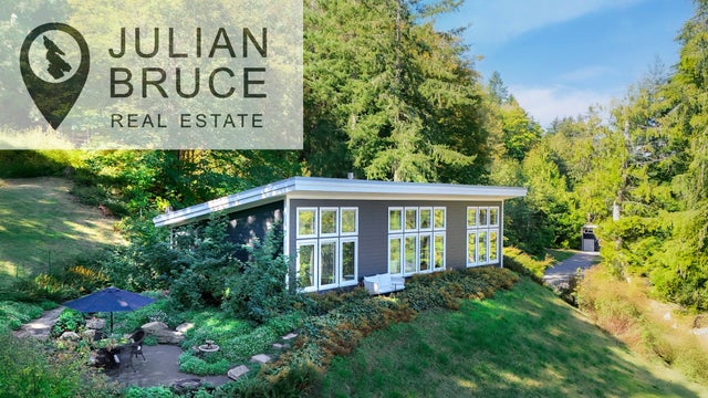 Sunrise place - GI Salt Spring Single Family Residence for Sale, 3 Bedrooms 