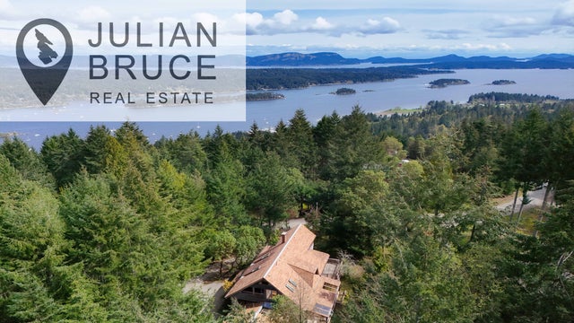 121 Carlin Avenue - GI Salt Spring Single Family Residence for Sale, 4 Bedrooms 