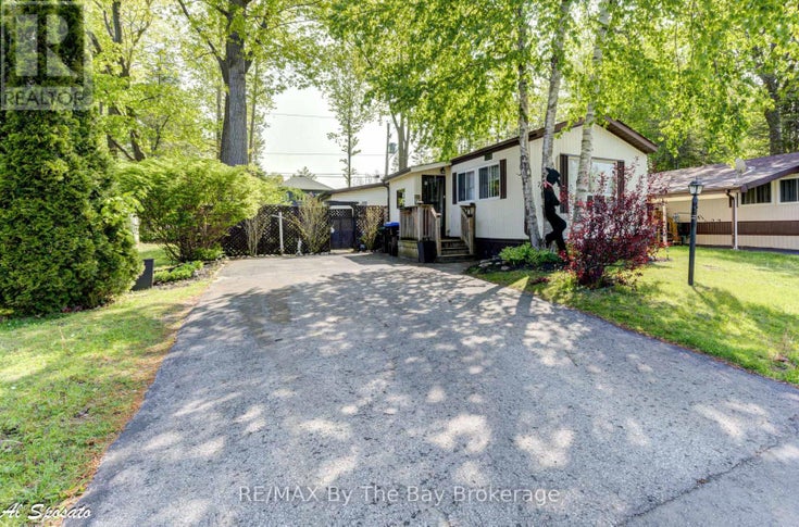 76 GEORGIAN GLEN DRIVE - Wasaga Beach Modular for Sale, 2 Bedrooms (S12240980)