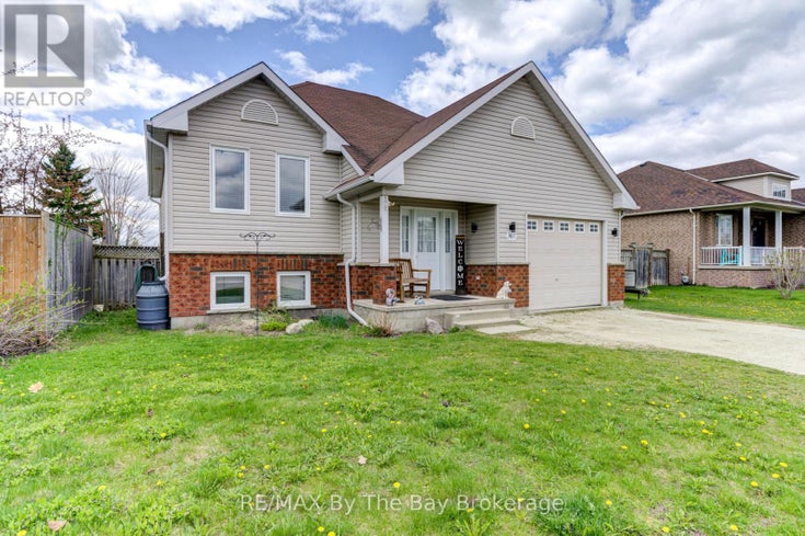 36A MEADOWLARK BOULEVARD - Wasaga Beach House for Sale, 4 Bedrooms (S12338679)