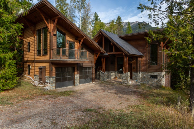 26 Alpine Trail  - Fernie HOUSE for sale, 6 Bedrooms (2441428)