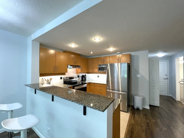 #001 - 9298 University Cres., Burnaby - Simon Fraser Univer. Apartment/Condo, 1 Bedroom (#001 - 9298 University Cres., Burnaby)