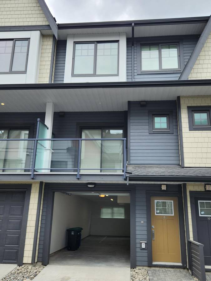 161-19451 Sutton Avenue Pitt Meadows - Central Meadows Townhouse for Rent, 3 Bedrooms 