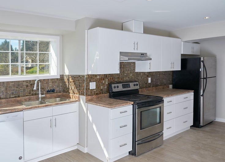 Lower 120 Jacobs Rd, Port Moody - North Shore Pt Moody Other for Rent, 3 Bedrooms 