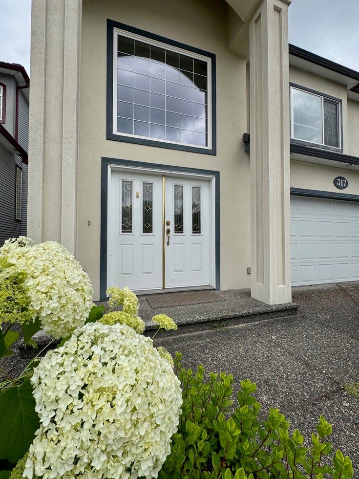 317 Avalon Drive - North Shore Pt Moody Single Family Residence, 3 Bedrooms 