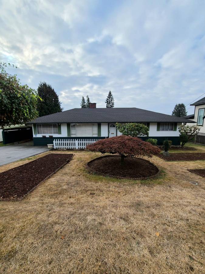 816 Shaw Avenue - Westwood Plateau House/Single Family, 3 Bedrooms 